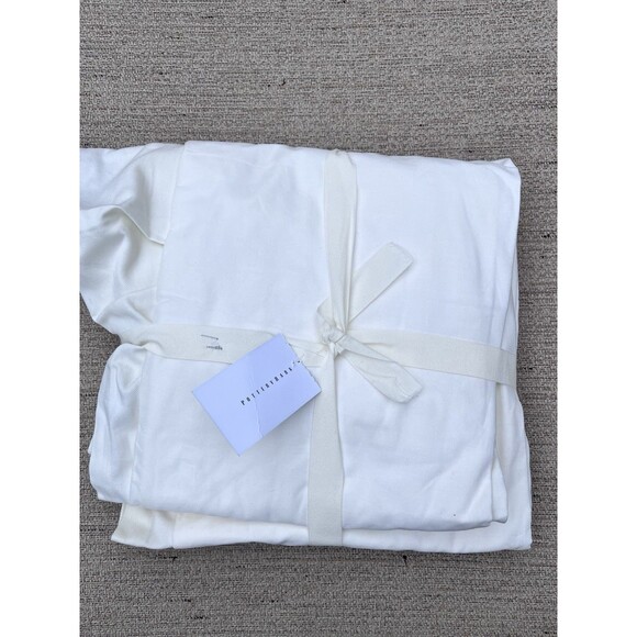 Pottery Barn Basic Pleated Bed Skirt Queen 14 Inch Drop Brand New Ivory - Picture 1 of 4